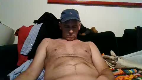 Snapshot of 4nuf chatting on September 17, 8:38 am 4nuf online show from September 17, 8:38 am