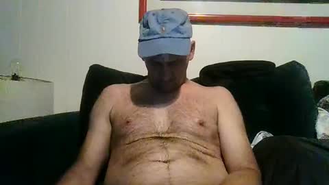 Snapshot of 4nuf chatting on October 8, 8:17 pm 4nuf online show from October 8, 8:17 pm
