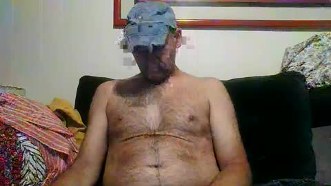 Snapshot of 4nuf chatting on October 9, 9:29 am 4nuf online show from October 9, 9:29 am