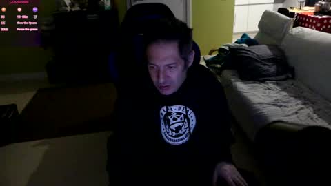 Snapshot of 55hotgboy chatting on February 23, 5:16 am Larese Carlo online show from February 23, 5:16 am