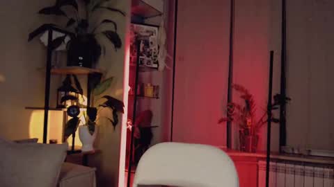 Snapshot of 5_in_one chatting on February 22, 4:29 am Sunshine online show from February 22, 4:29 am