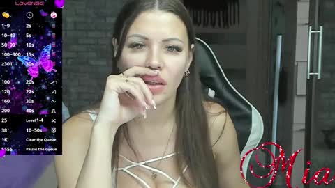 Mia my pvt is open and lovense is active online show from January 15, 10:06 am