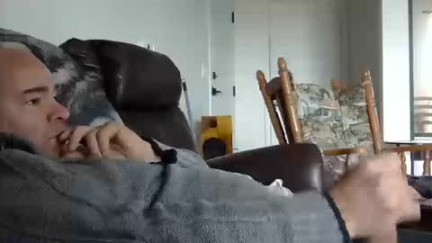 Snapshot of 66bear chatting on October 13, 4:07 pm 66bear online show from October 13, 4:07 pm