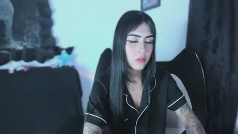  luarii   online show from July 16, 2:50 am