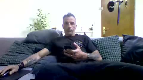 Num online show from March 21, 8:08 am