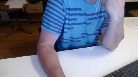 69pifpaf online show from April 13, 5:57 am