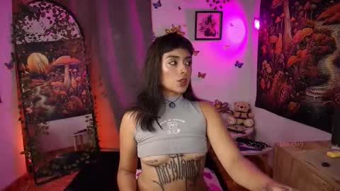 B R I E L A  online show from December 17, 6:30 am