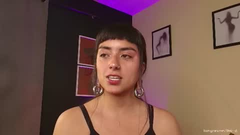 Snapshot of 6briela9 chatting on June 11, 11:14 pm B R I E L A online show from June 11, 11:14 pm