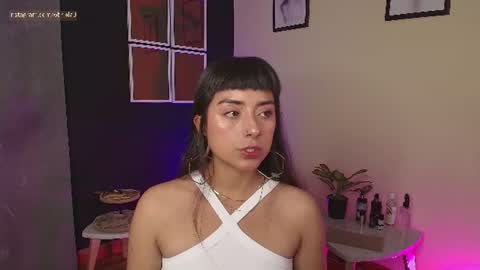 Snapshot of 6briela9 chatting on July 19, 11:52 pm B R I E L A online show from July 19, 11:52 pm