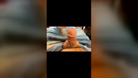 Snapshot of 6inchboytoy chatting on December 2, 8:26 pm 6inchboytoy online show from December 2, 8:26 pm