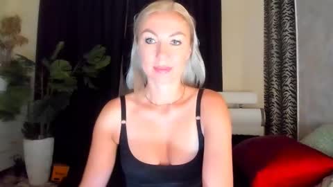 Snapshot of 6noangel66 chatting on September 10, 2:33 am SABOTAGE online show from September 10, 2:33 am