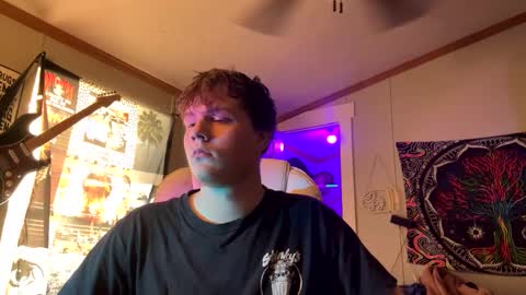 Snapshot of 710lemonade420 chatting on February 3, 11:05 pm lemonade online show from February 3, 11:05 pm