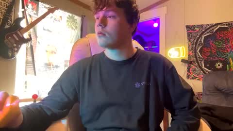 Snapshot of 710lemonade420 chatting on February 9, 5:43 pm lemonade online show from February 9, 5:43 pm