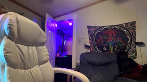 Snapshot of 710lemonade420 chatting on February 25, 3:31 am lemonade online show from February 25, 3:31 am