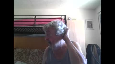 78kiss online show from September 9, 8:47 am