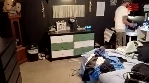 7lairddip online show from April 6, 4:10 am