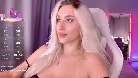Snapshot of 7loren_wood7 chatting on May 31, 2:35 pm Loren Wood online show from May 31, 2:35 pm