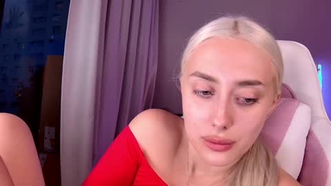 Snapshot of 7loren_wood7 chatting on June 5, 7:08 pm Loren Wood online show from June 5, 7:08 pm
