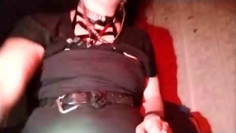 Snapshot of 7xofbadponylove chatting on November 20, 4:12 am 7xofbadponylove online show from November 20, 4:12 am