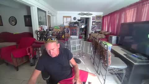 Snapshot of 86406stud chatting on October 8, 10:40 pm 86406stud online show from October 8, 10:40 pm