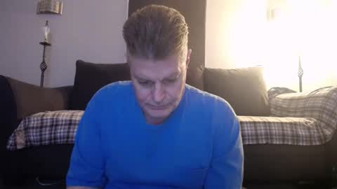 989guy online show from January 18, 11:52 pm