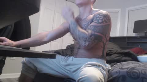 Snapshot of 9inchbulll chatting on January 6, 4:26 am 9inchbulll online show from January 6, 4:26 am