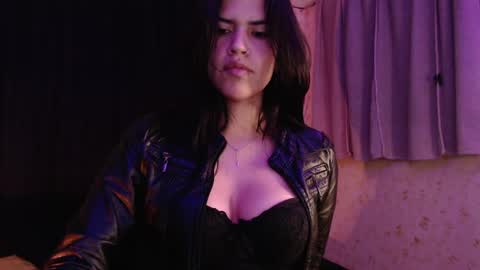 Snapshot of 9sophie_rosse chatting on July 24, 6:22 am sofi 3 online show from July 24, 6:22 am