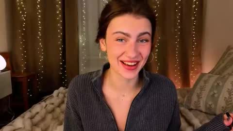 Willow online show from December 16, 9:20 pm