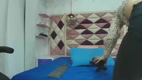  abby rouss online show from September 10, 3:06 am