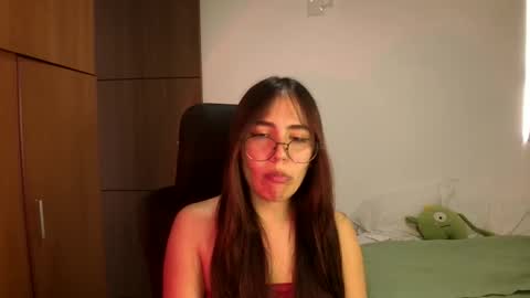 Snapshot of _abbyyyy_ chatting on May 22, 4:23 pm abby 3 online show from May 22, 4:23 pm