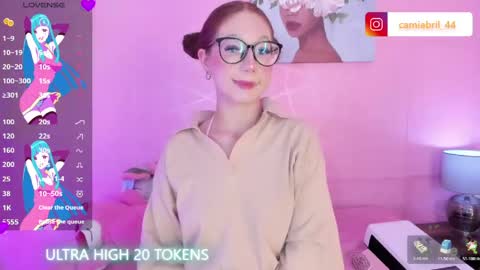 Abril  online show from May 27, 2:19 am