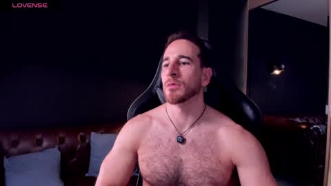 _adamcoper_ online show from April 10, 12:05 am