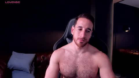 _adamcoper_ online show from April 15, 12:06 am