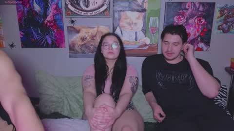 KENDALL  NATHANRYAN  LUCY online show from November 30, 6:56 pm