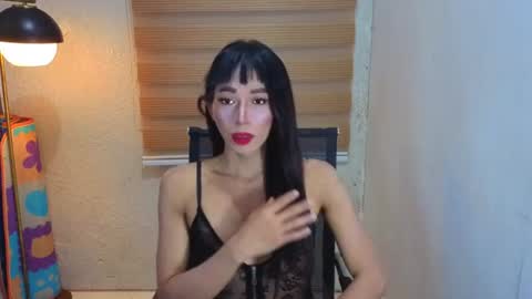 _agatha25 online show from June 25, 1:49 am