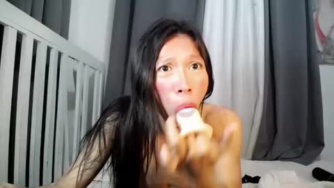 _agatha25 online show from July 2, 3:23 am