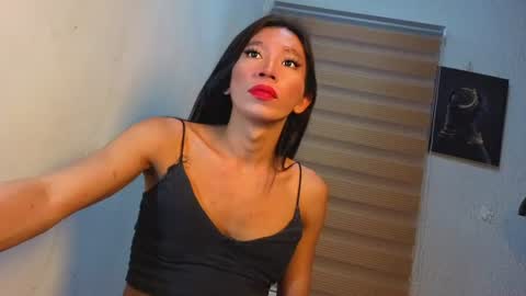 _agatha25 online show from July 18, 9:35 am