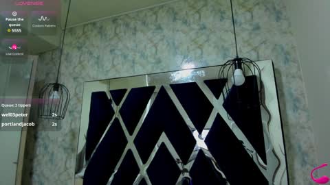 Snapshot of _alaia_collway_ chatting on January 16, 11:59 pm Alaia online show from January 16, 11:59 pm