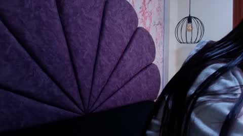 Snapshot of _alaia_collway_ chatting on October 24, 11:50 am Alaia online show from October 24, 11:50 am