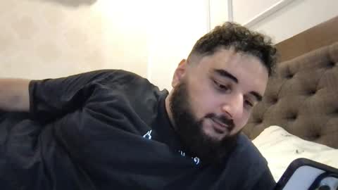 Alan online show from April 4, 8:12 am