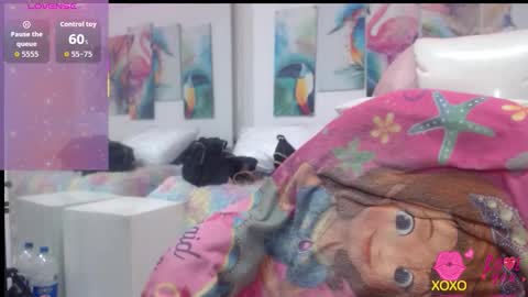 _alegriamartinez_ online show from October 24, 7:43 pm