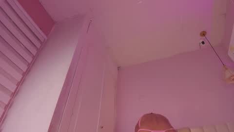 Snapshot of _aleja_x chatting on November 4, 11:31 am _aleja_x online show from November 4, 11:31 am