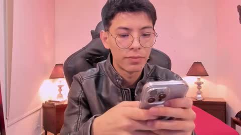 Alexander online show from November 18, 12:53 pm