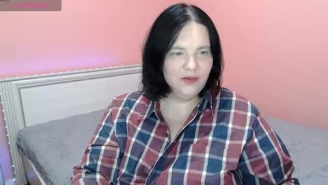 _alexandra_ray_ online show from October 7, 2:14 pm