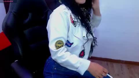 Alexandra online show from November 9, 9:57 pm