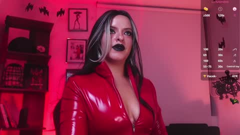 Snapshot of _alice_d chatting on February 6, 12:22 am Miss Alice My internet sucks these days see you soon online show from February 6, 12:22 am