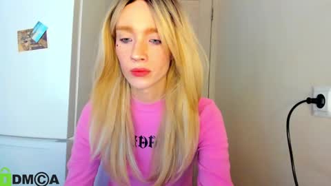 Gaylord online show from December 24, 9:50 am