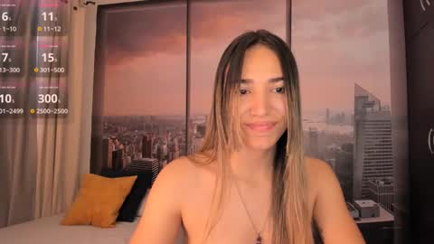 Snapshot of _alliex_ chatting on February 12, 11:51 am you can call me pretty online show from February 12, 11:51 am