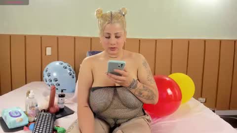 _ally_blonde online show from September 19, 8:20 pm