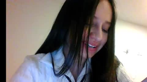 _alyson online show from October 25, 7:05 am